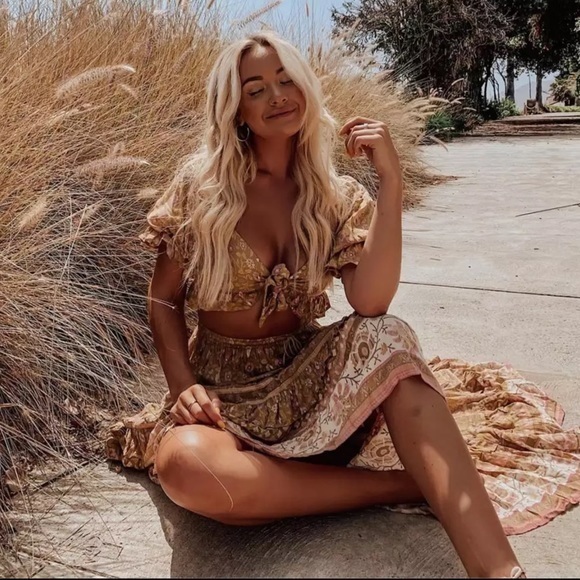 Dahlia-Bohemian Chic Crop Top - Picture 3 of 6